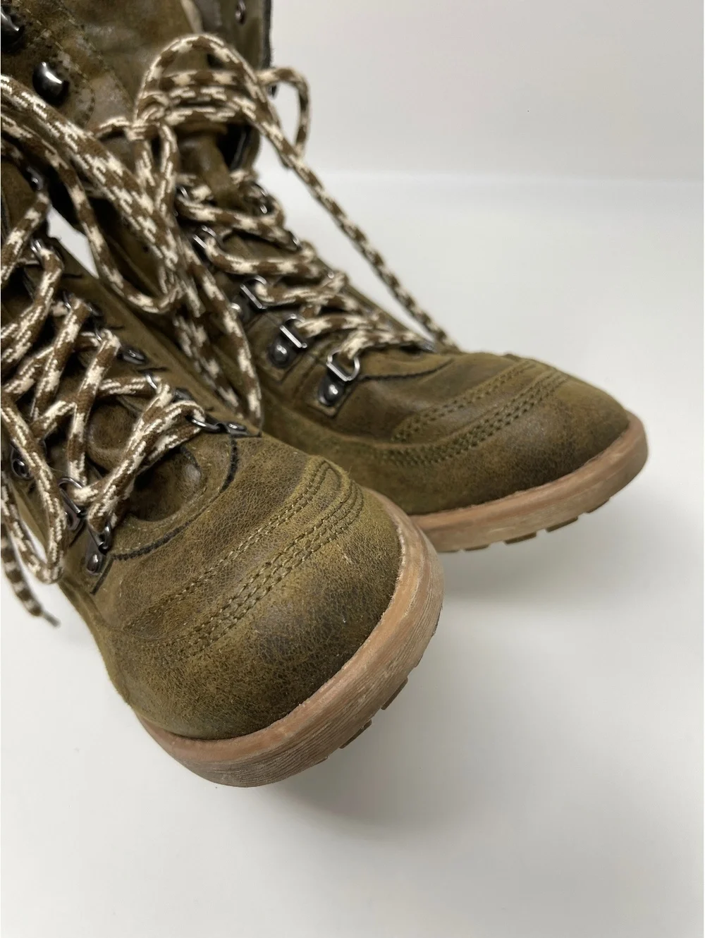 Carlos Santana Womens 7.5 Olive Green Lace Up Block Heel Ankle Hiking Boots